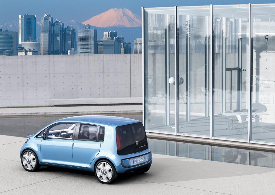  Volkswagen Space up Concept 2007 года  (фото 25 из 30)